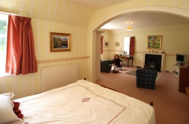 Glenfarg House Villa ภายนอก รูปภาพ
